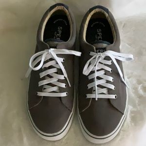 Sperry topsider sneakers